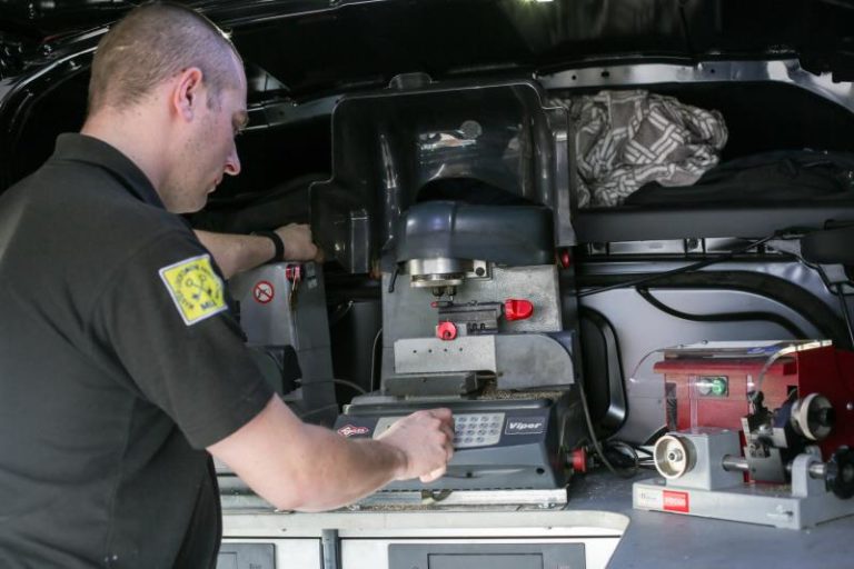 locksmiths in the uk 768x512