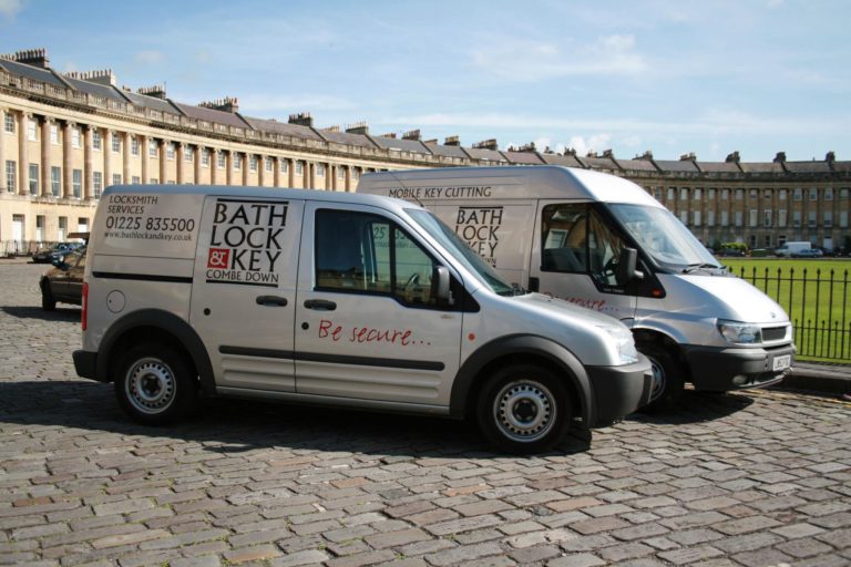 bathlockandkeyvan 768x512