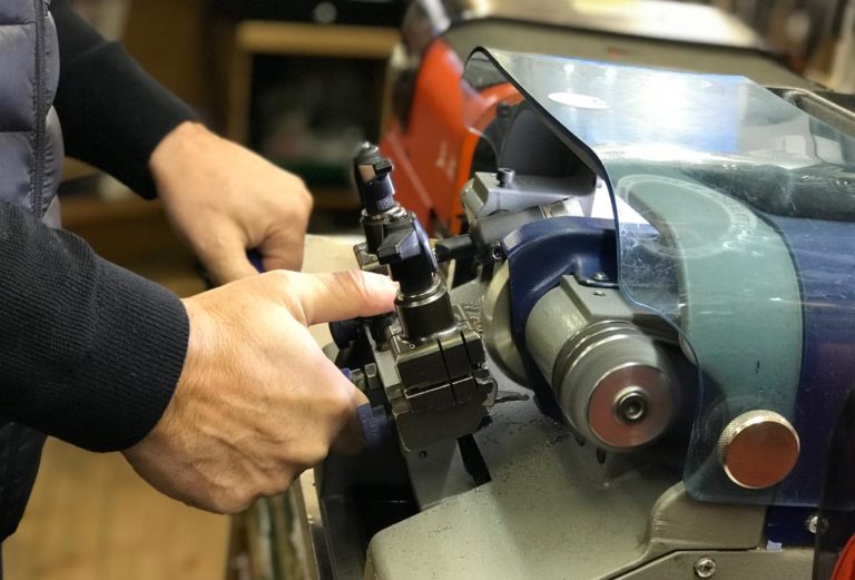 dockerillskeycut2 768x521