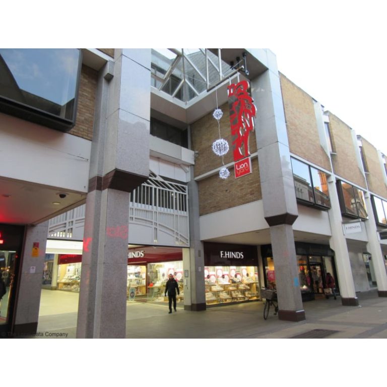 fhindscambridgefront3 768x768