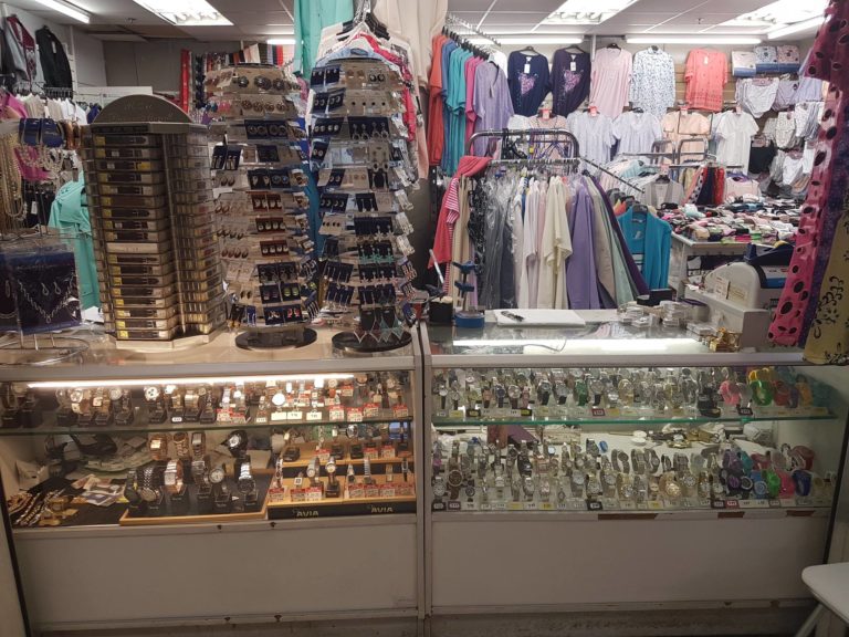 outfitsmarketvillagefront2 768x576