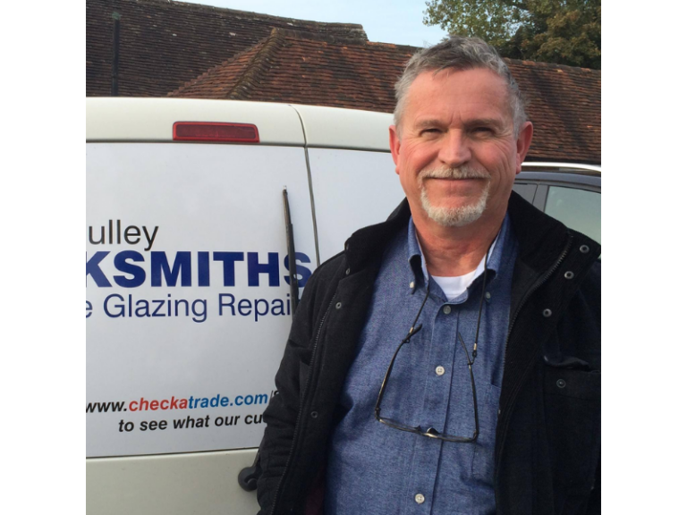 mulleylocksmithsvan1.1 768x576