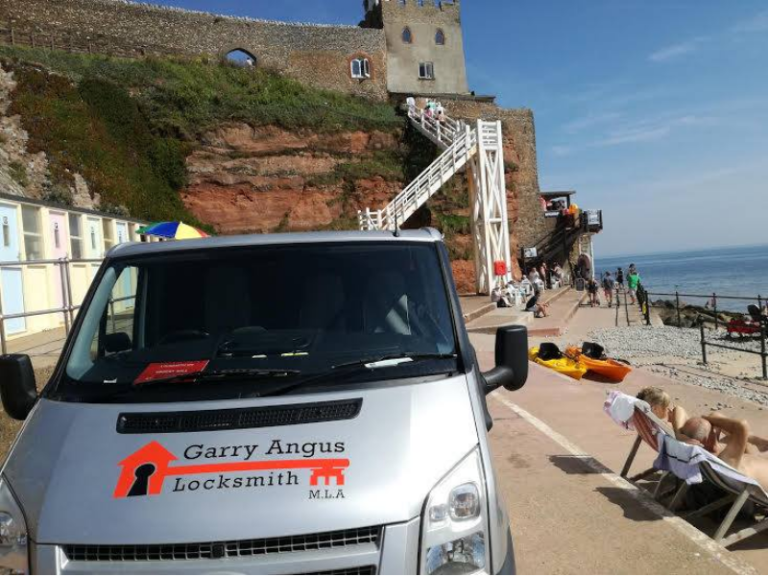 garryanguslocksmithsvan1.1 768x576