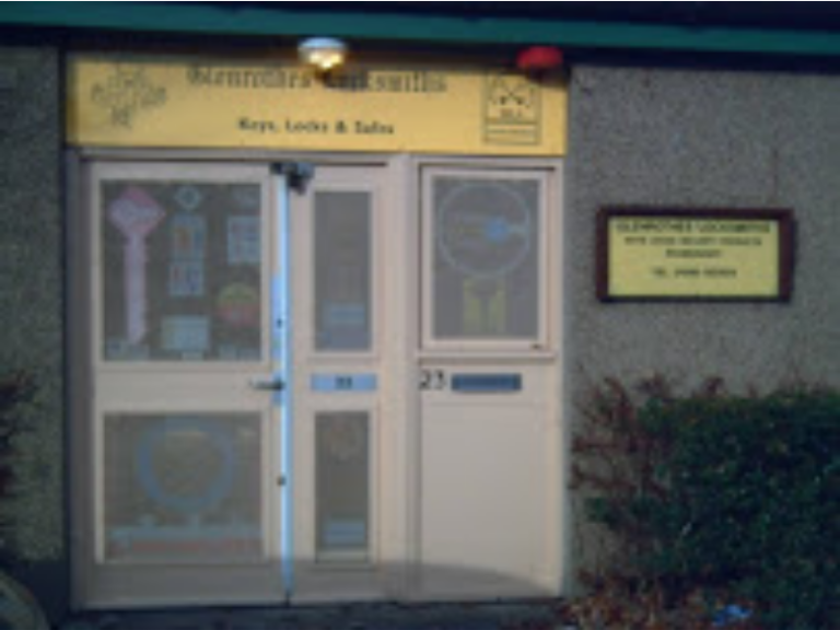 glenrotheslocksmithsfront1.1 768x576