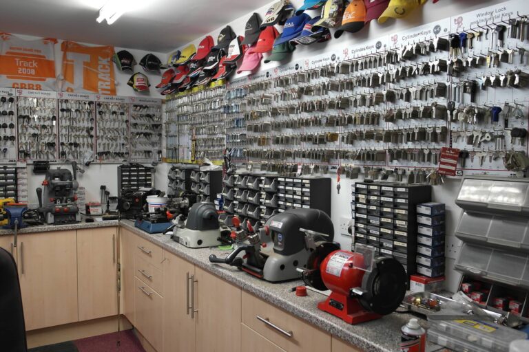 homeassuredlocksmithsworkshop 768x512