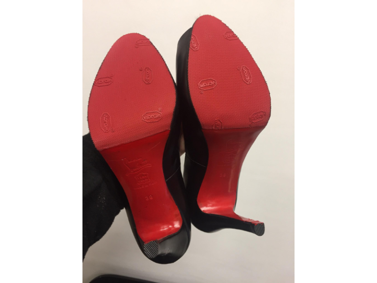 phoenixmultiserviceheels1.1 768x576