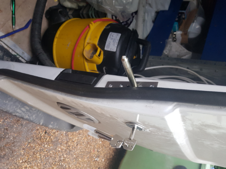 d b master locksmiths ltd 2 768x576