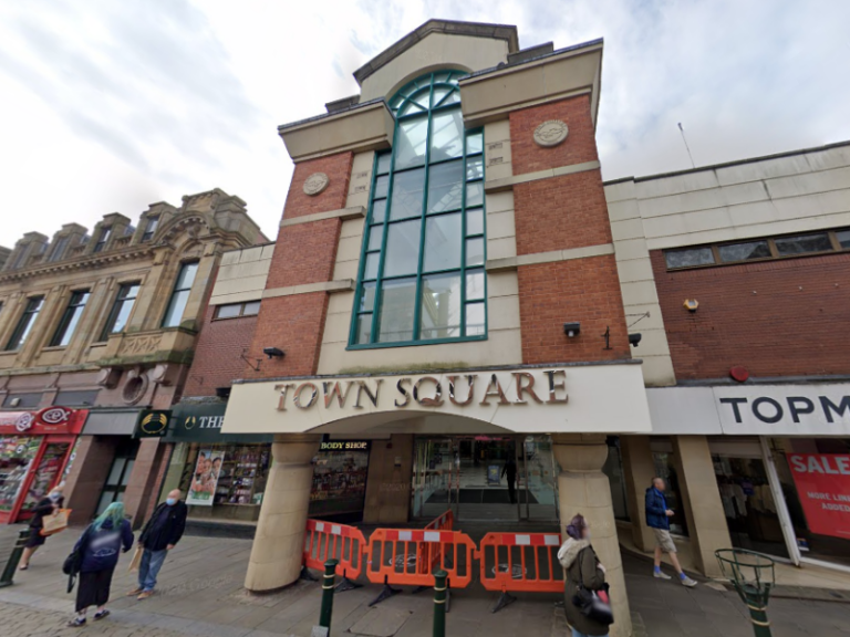 h samuel oldham 768x576