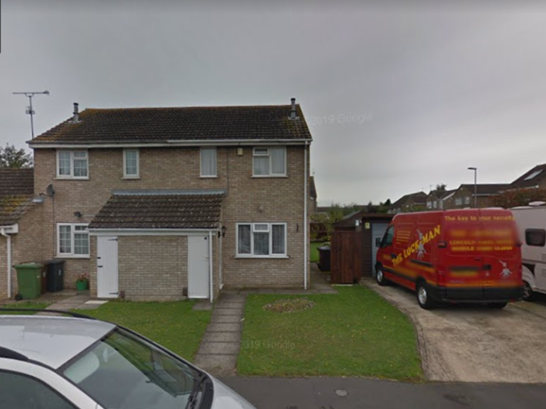 lock van out 768x576