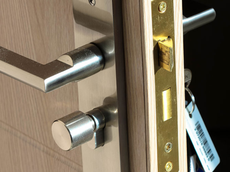 locksmith le 1 768x576