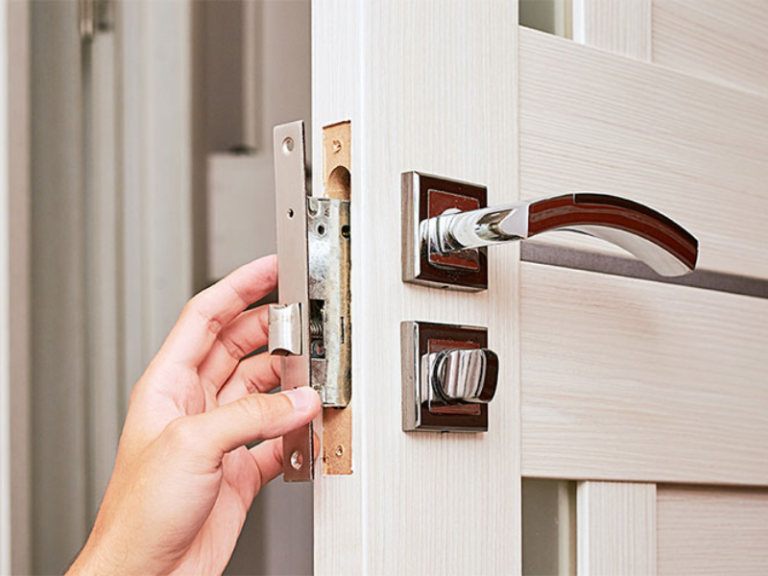 locksmith le 2 768x576