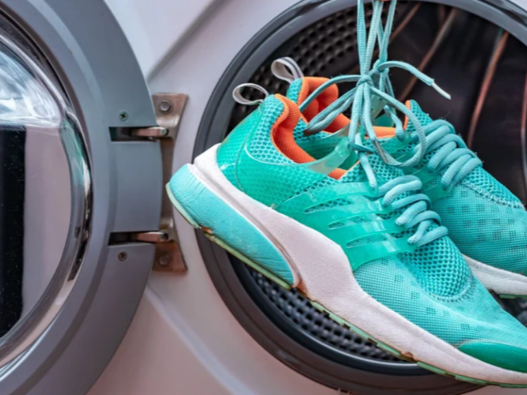 shoez specialist cleaners 2 768x576