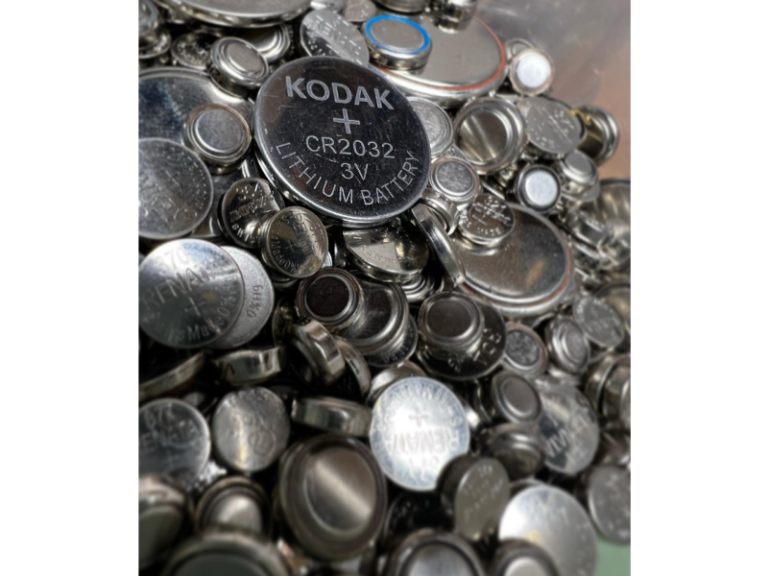 watch battery 768x576